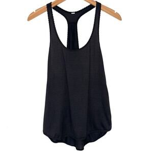 Lululemon 105F Black Stripe Racerback Scalloped Edge Singlet Tank Top Size 6